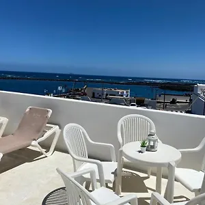 Hostal Mirador Del Muelle House, Órzola
